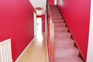 SAMSONS ROAD- click for photo gallery